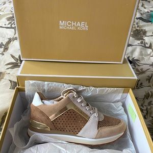Michael Kors Sneakers